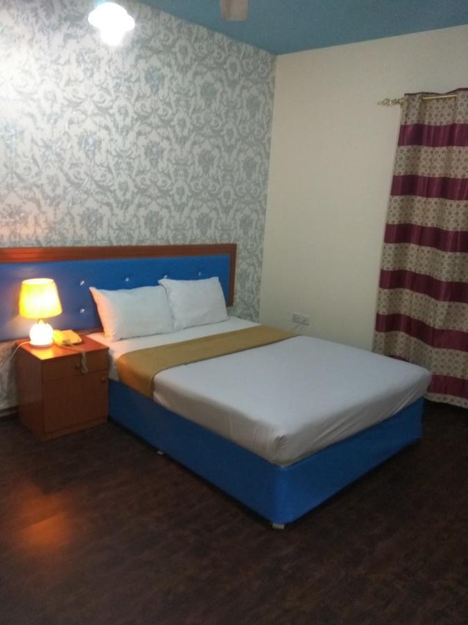 New Avon Hotel Dubai Eksteriør bilde